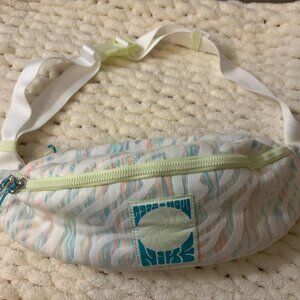 NWT Nike Belt Bag